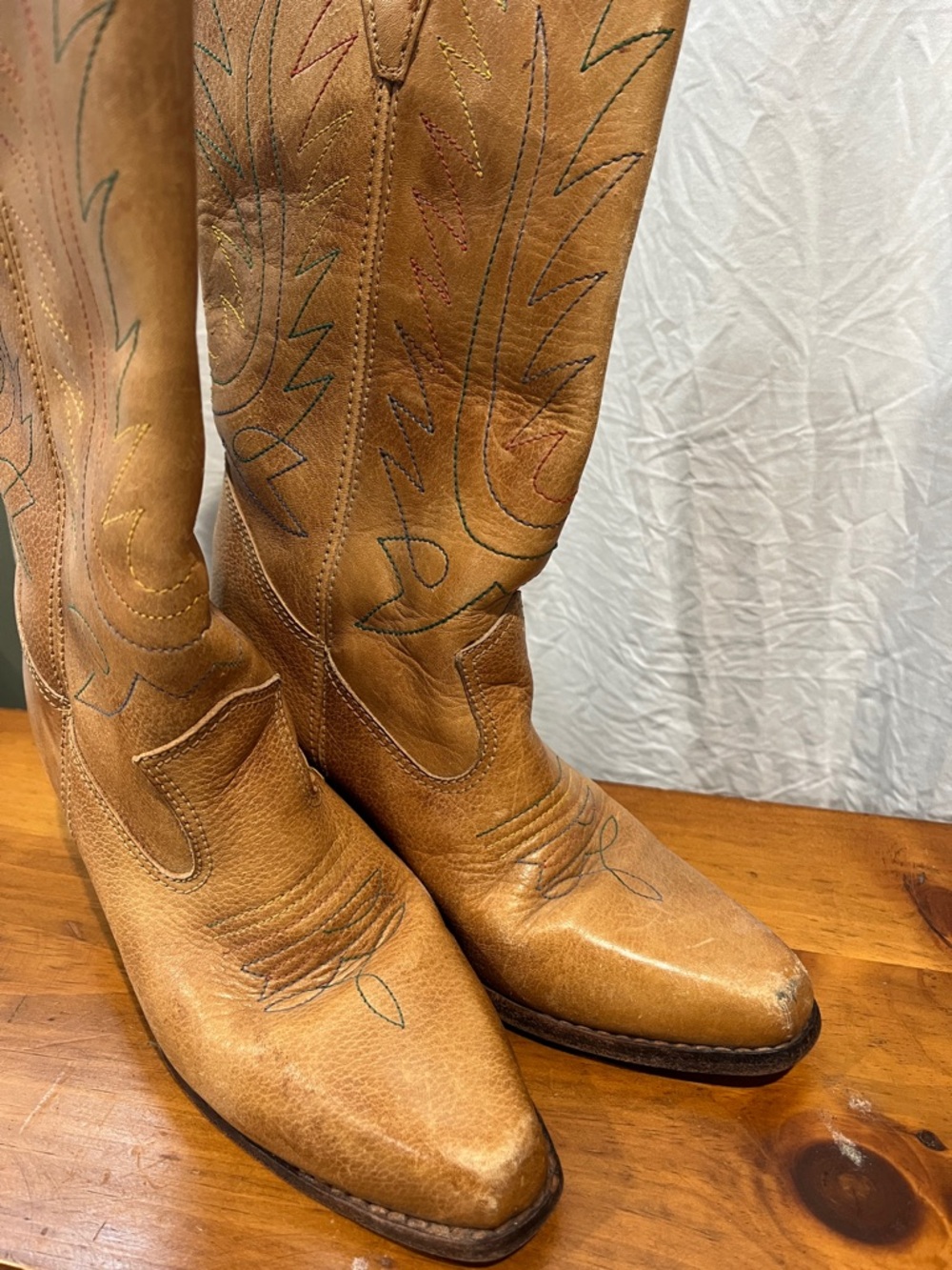 Women's Tan Leather Lace-Up Western Boots - Picture 2 of 3